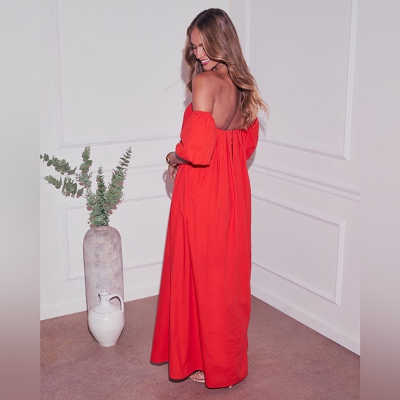 NWT Twilight Tides Off The Shoulder Maxi Dress in Scarlet, Size Medium - Picture 3 of 11